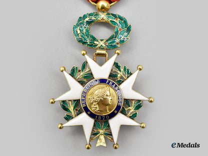 france,_iii_republic._an_order_of_the_legion_of_honour,_officer_in_gold,_c.1920_l22_mnc6322_957_1_1_1