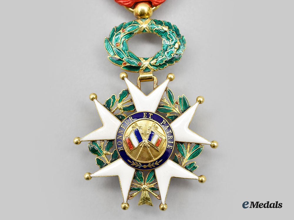 france,_iii_republic._an_order_of_the_legion_of_honour,_officer_in_gold,_c.1920_l22_mnc6326_959_1_1_1