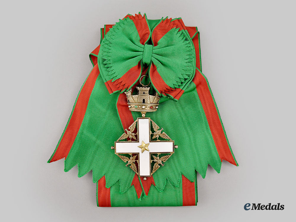 italy,_republic._an_order_of_merit_of_the_italian_republic,_grand_cross_set_c.1950_l22_mnc6340_282_1