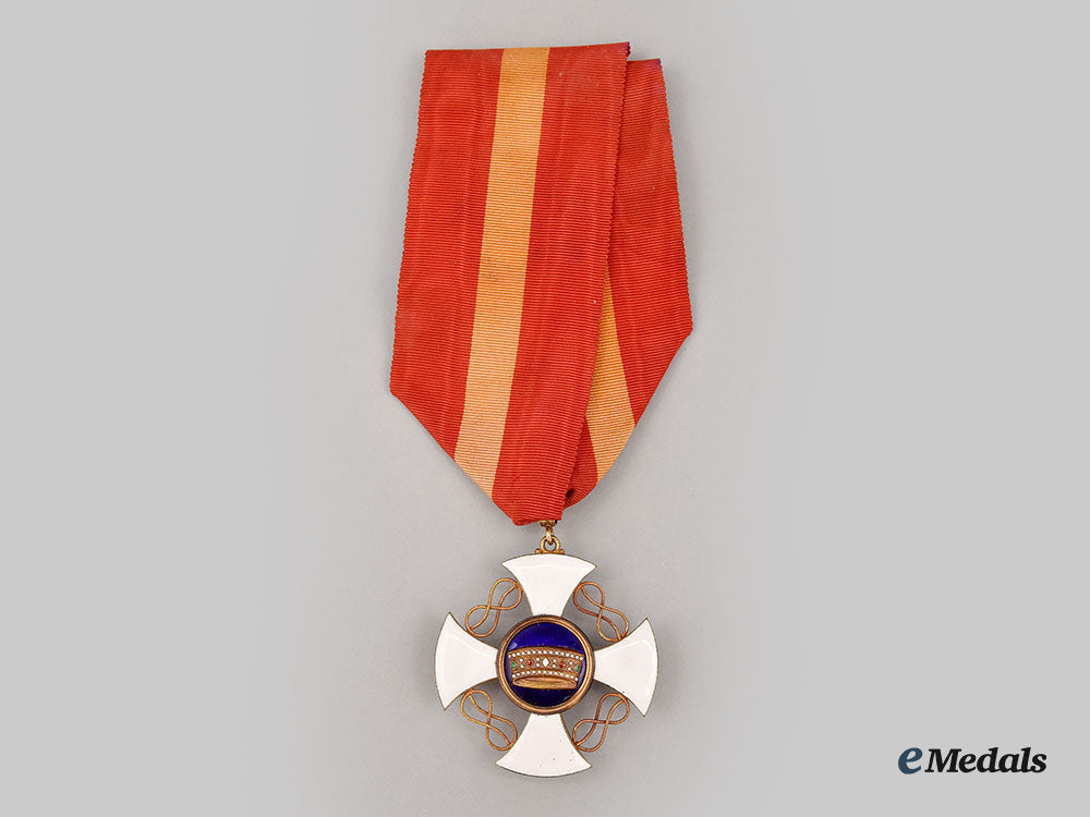 italy,_kingdom._an_order_of_the_crown_of_italy,_grand_officer,_by_d.cravanzola,_c.1935_l22_mnc6399_310