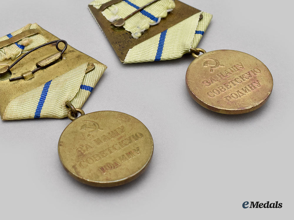 russia,_soviet_union._the_medals_for_the_defence_of_sebastopol_and_odessa,_with_award_documents,_named_to_captain_adolf_semyonovich_polner_l22_mnc6415_180