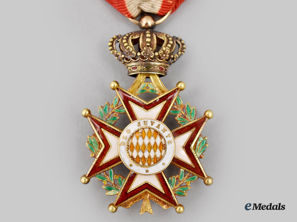 monaco,_principality._an_order_of_st._charles,_knight_in_gold_l22_mnc6425_323