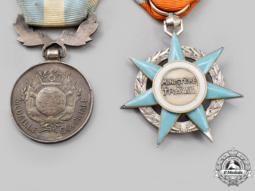 france,_republic._a_colonial_medal_and_an_order_of_social_merit,_knight_l22_mnc6502_003