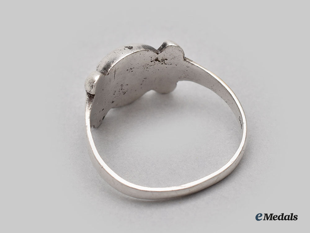 germany,_wehrmacht._a_totenkopf_ring_in_silver_l22_mnc6537_333