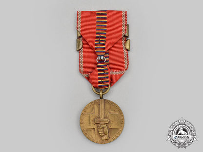 romania,_kingdom._a_crusade_against_communism_medal1941_with_two_clasps_l22_mnc6704_494_1