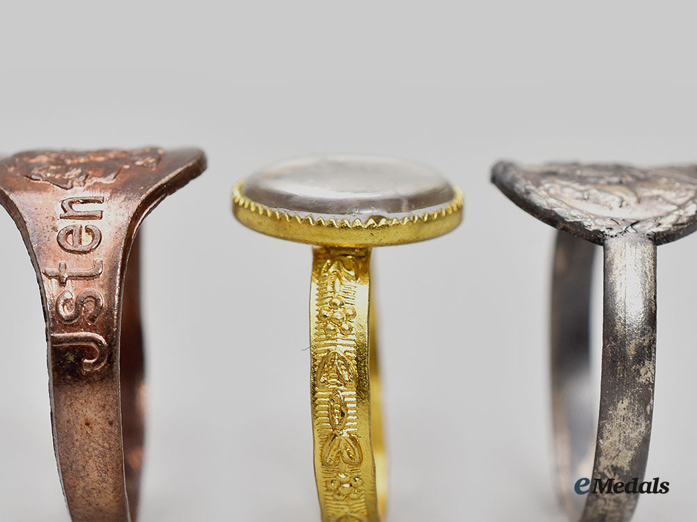 austria,_empire._a_lot_of_three_first_war_patriotic_rings_l22_mnc6709_436_1