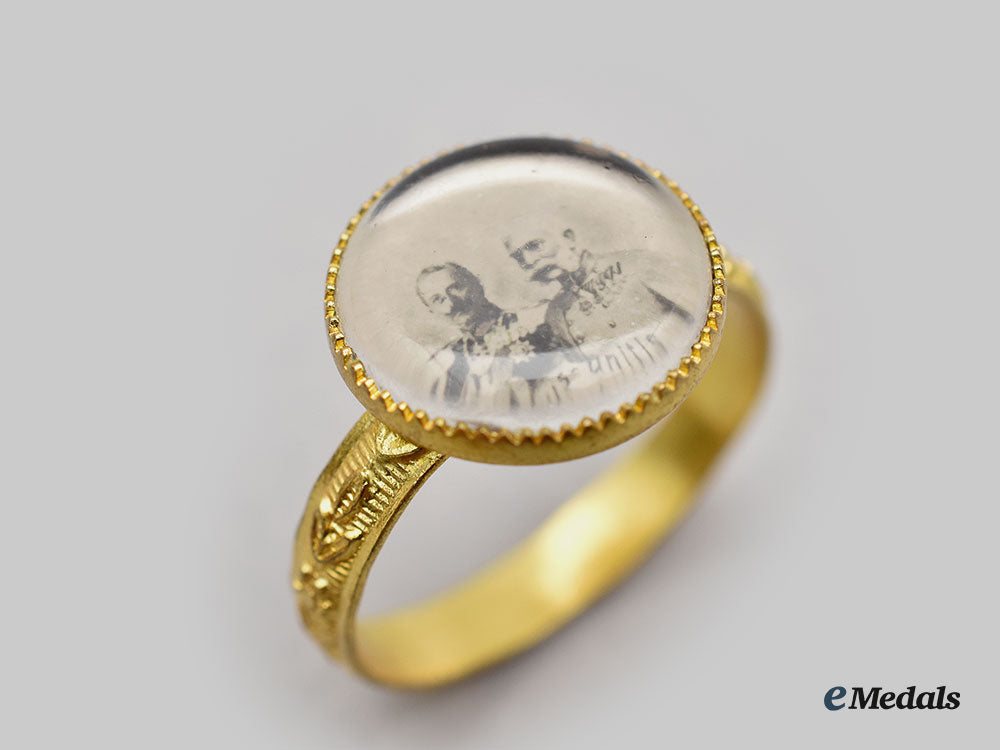 austria,_empire._a_lot_of_three_first_war_patriotic_rings_l22_mnc6714_439_1