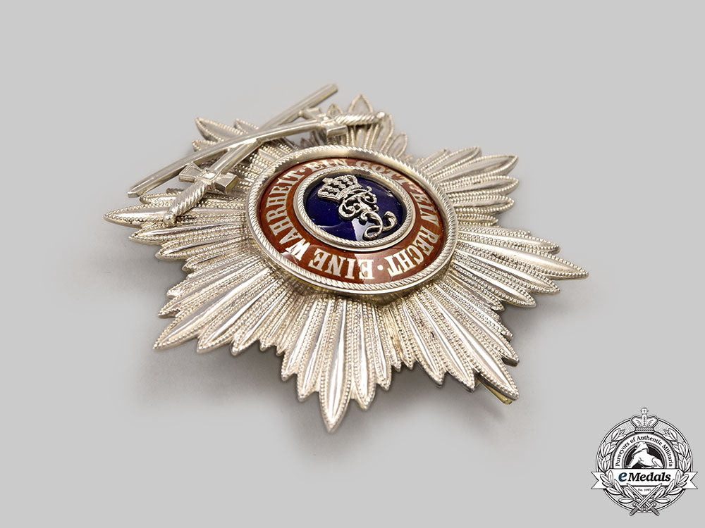 oldenburg,_grand_duchy._a_house_and_merit_order_of_peter_frederick_louis,_grand_cross_with_swords,_by_lameyer,_c.1916_l22_mnc6766_149_1