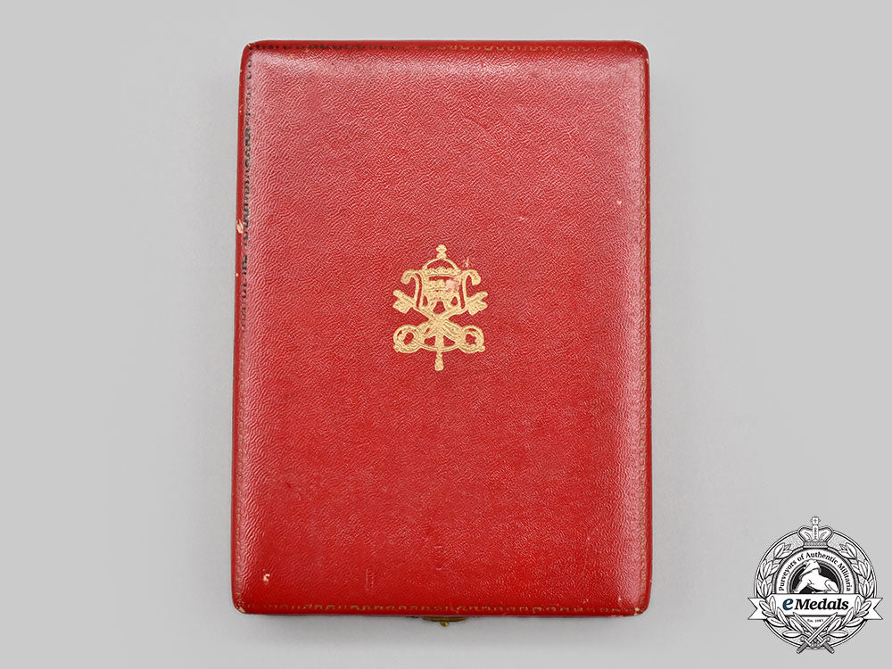 vatican._equestrian_an_order_of_st._gregory_the_great_for_civil_merit,_ii_class_commander,_c.1950_l22_mnc6768_259_1