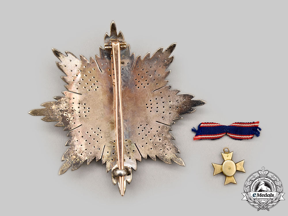 united_kingdom._a_royal_victorian_order,_i_class_grand_cross_star(_gcvo)_l22_mnc6778_564