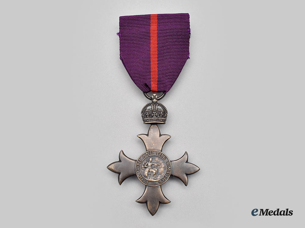 united_kingdom._a_most_excellent_order_of_the_british_empire,_v_class_member_badge(_mbe),_military_division,_l22_mnc6790_460