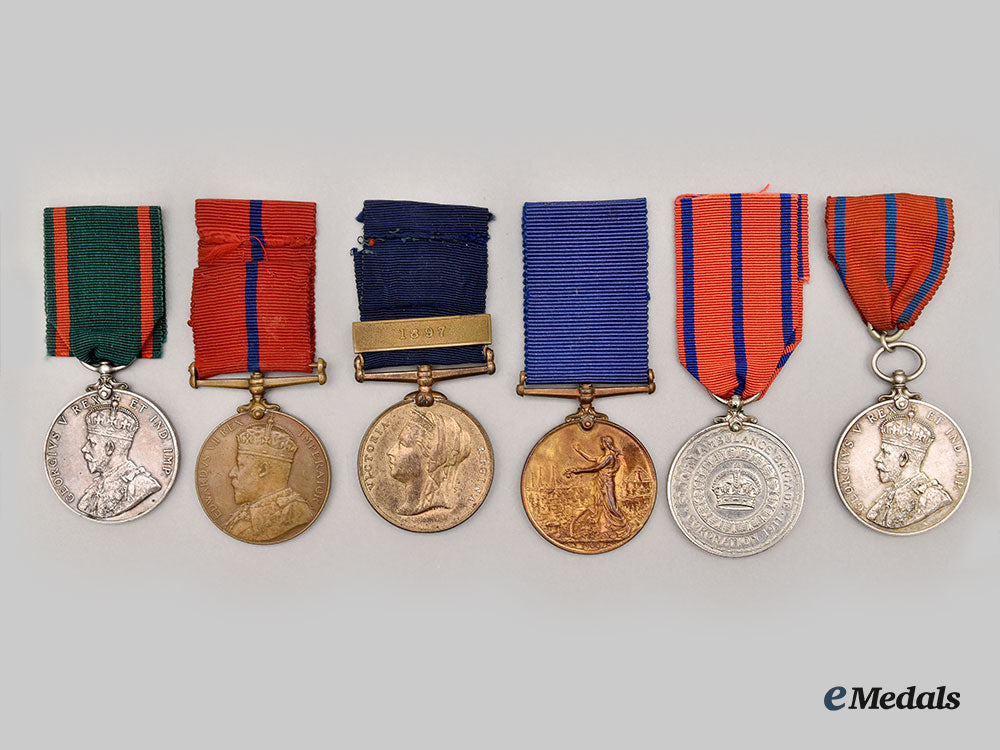 united_kingdom._a_group_of_six_british_coronation,_police_and_jubilee_medals_l22_mnc6805_500