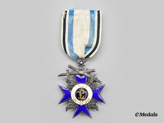 bavaria,_kingdom._an_order_of_military_merit,_iv_class_with_swords_l22_mnc6837_142_1