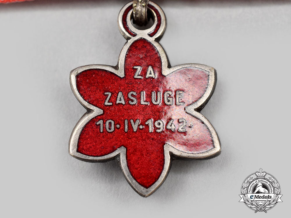 croatia,_independent_state._an_order_of_merit,_iii_class_for_moslem_women,_very_rare_l22_mnc7143_445_1_1