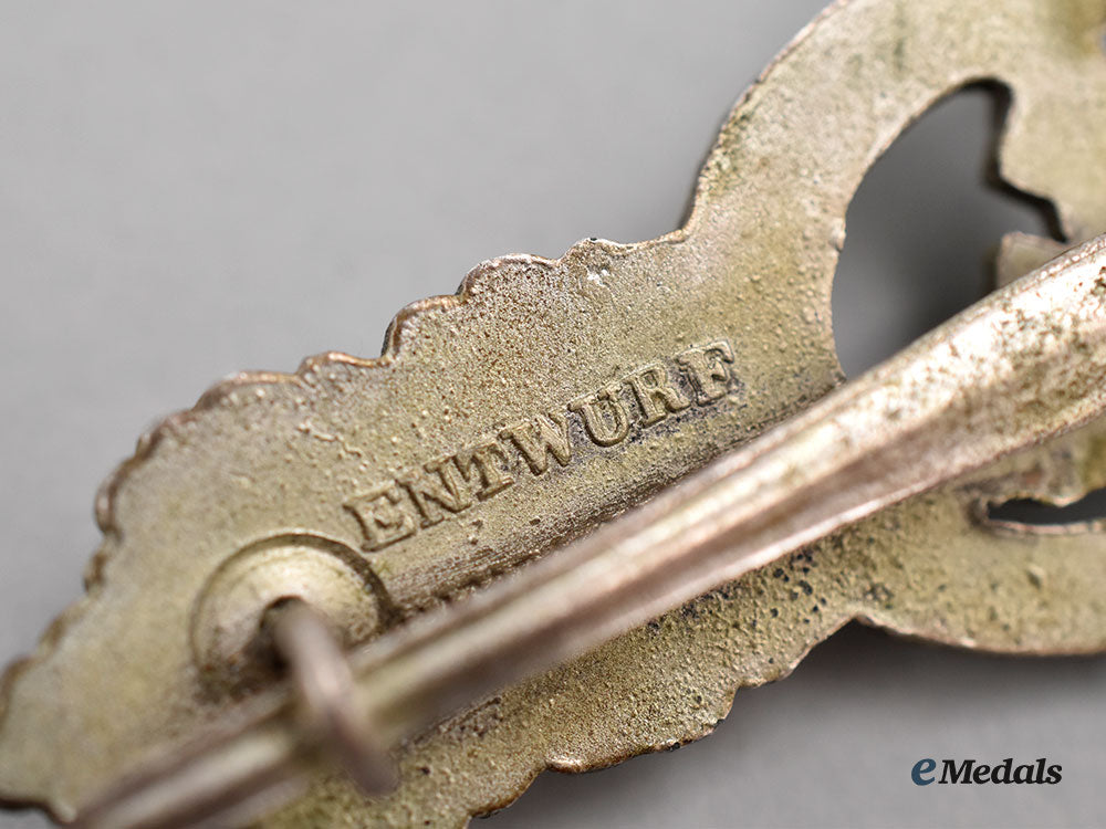 germany,_kriegsmarine._a_u-_boat_clasp,_silver_grade,_second_pattern_by_schwerin_l22_mnc7234_681_1