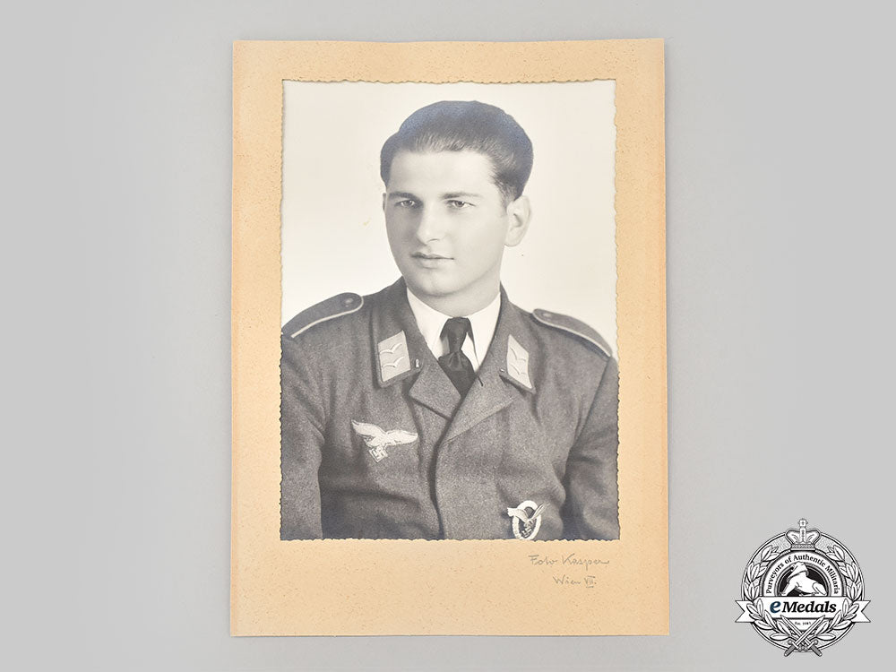 germany,_luftwaffe._a_lot_of_documents_and_photographs_to_hauptmann_leopold_fellerer,_night_fighter_ace_l22_mnc7331_559_1_1_1
