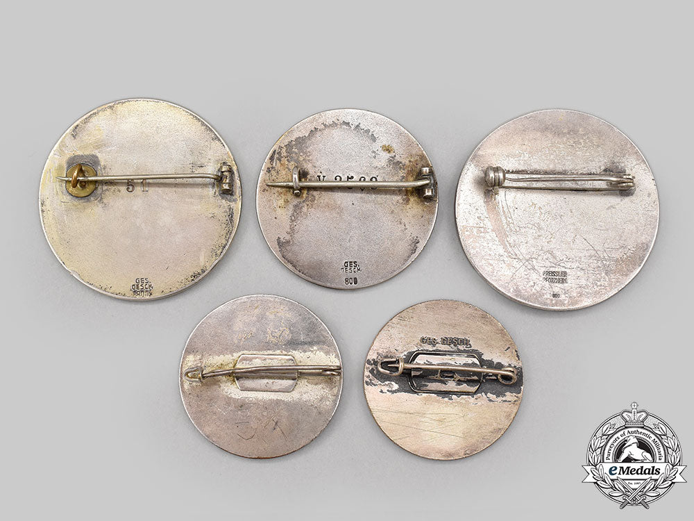 germany,_third_reich._a_mixed_lot_of_national_socialist_people’s_welfare_badges_l22_mnc7437_579
