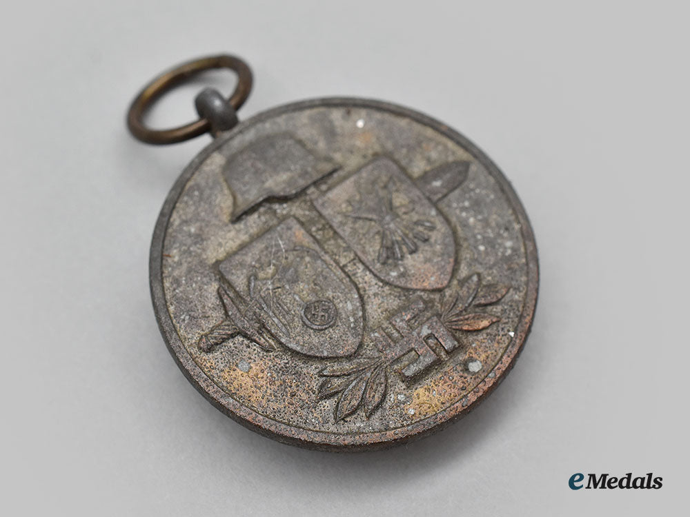 germany,_wehrmacht._a_spanish_volunteer_medal,_by_deschler&_sohn_l22_mnc7488_325_1