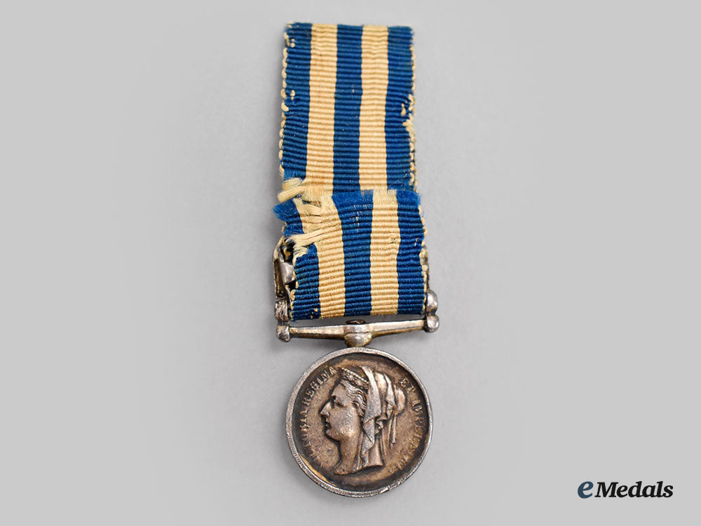 united_kingdom._a_miniature_egypt_medal1882-1889,_to_the_h.m.s._beacon_l22_mnc7517_792