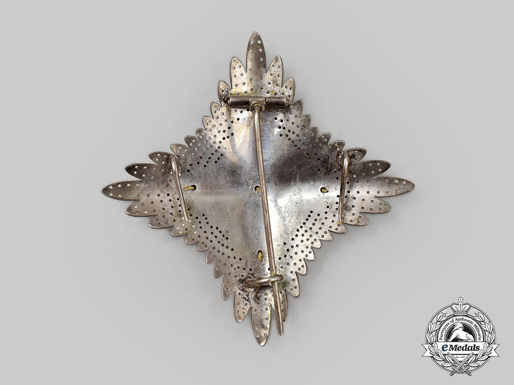 italy,_kingdom._an_order_st._maurice_and_st.lazarus_in_gold,_grand_officer_l22_mnc7551_758