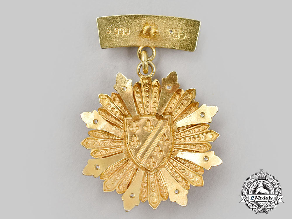 bosnia_and_herzegovina._a_gold_police_badge_l22_mnc7694_059_1_1_1