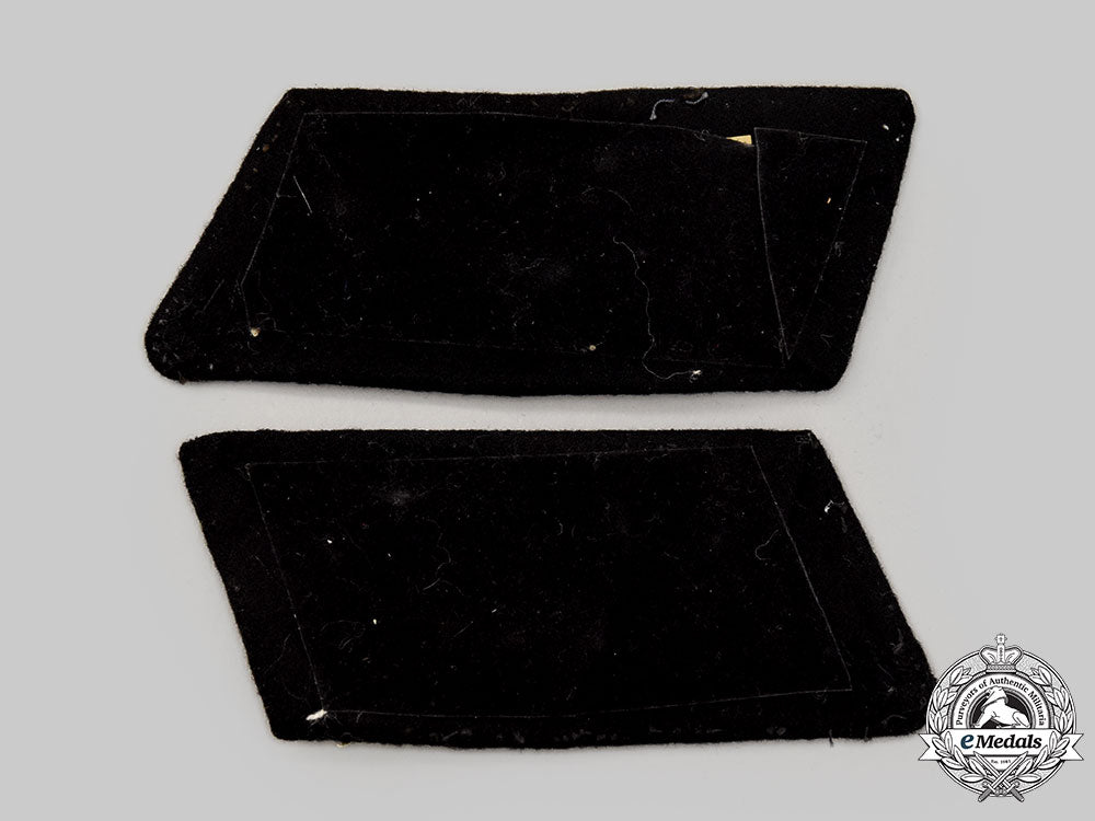 germany,_der_stahlhelm._a_set_of_wehrsport_collar_tabs_l22_mnc7738_887