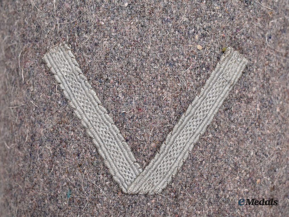 germany,_luftwaffe._a_female_auxiliary’s_service_tunic,_french-_made_example_by_paulhan&_fils_l22_mnc7853_467_1