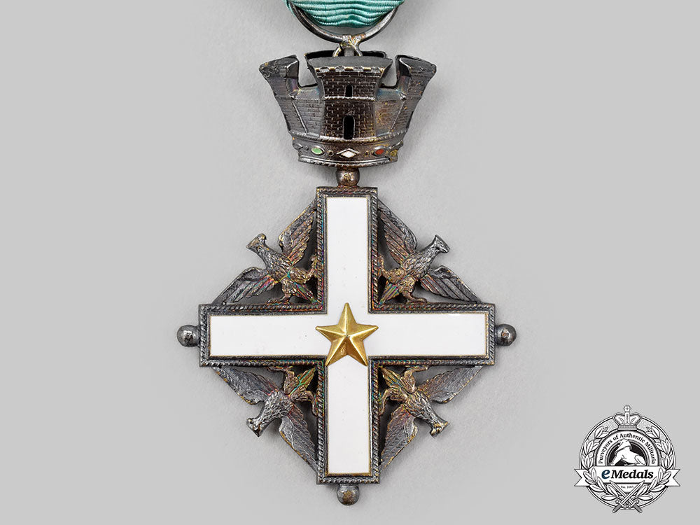 italy,_republic._an_order_of_merit_of_the_italian_republic,_v_class_knight,_fullsize_and_miniature_l22_mnc7889_808_1