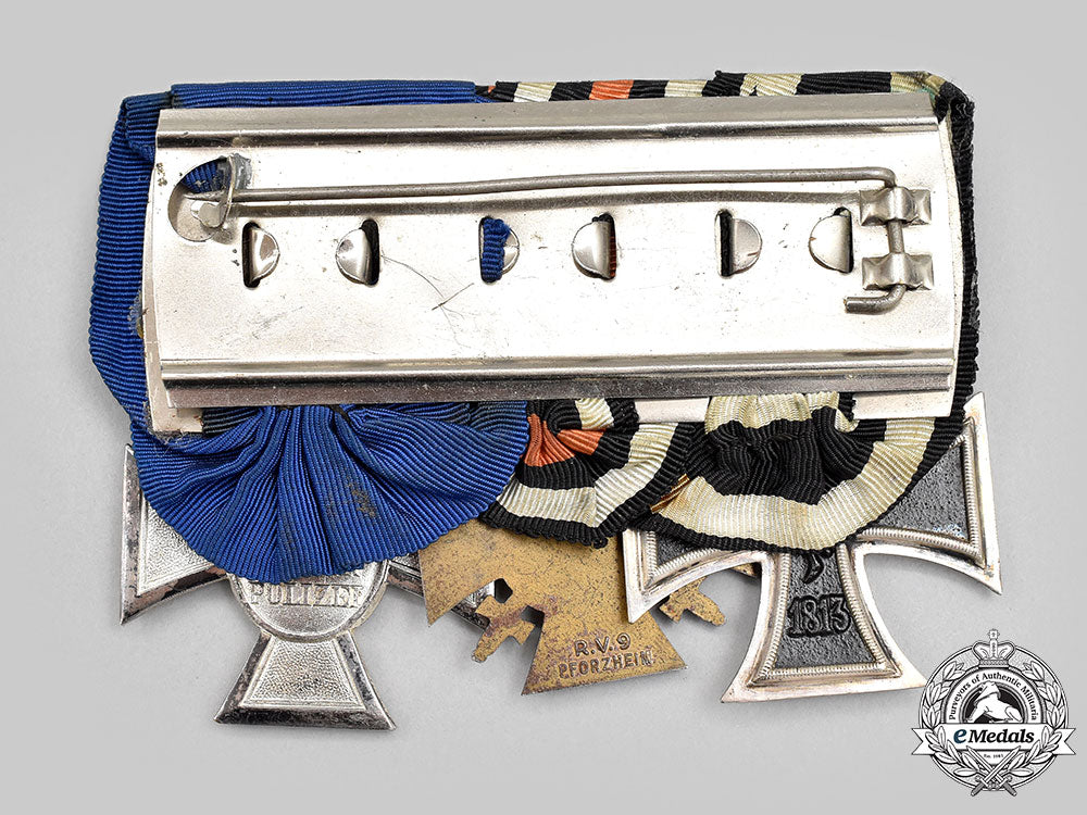 germany,_a_medal_bar_for_first_world_war_and_police_service_l22_mnc8019_871_1_1