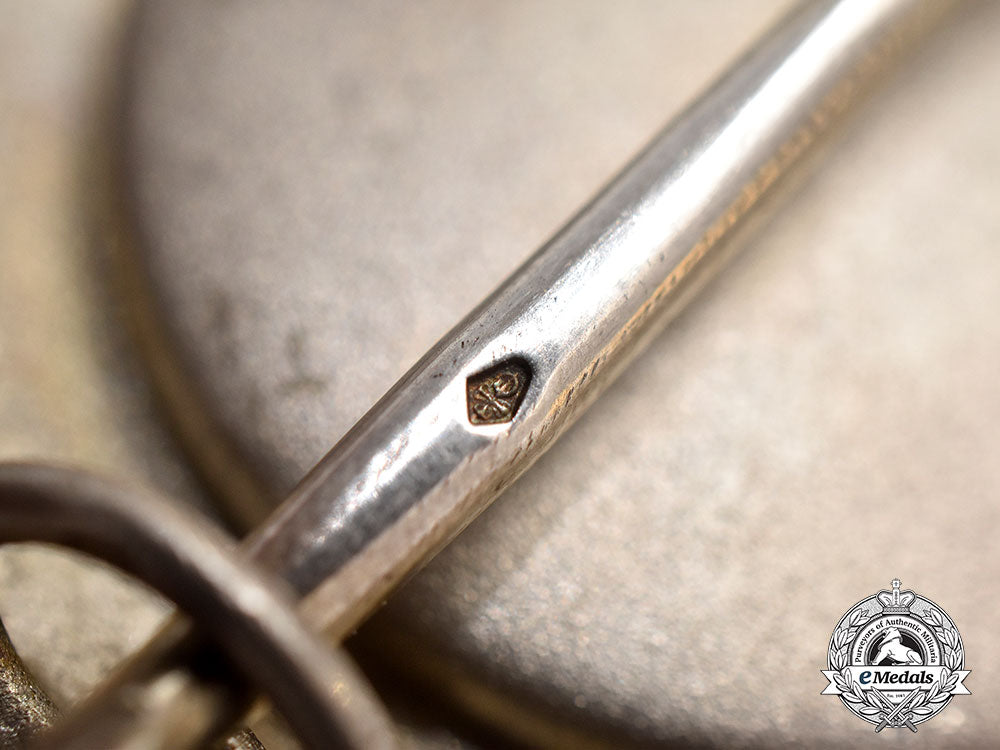 portugal,_kingdom._an_order_of_prince_henry_the_navigator,_grand_cross_breast_star,_by_frederico_da_costa,_c.1960_l22_mnc8027c_076_1_1