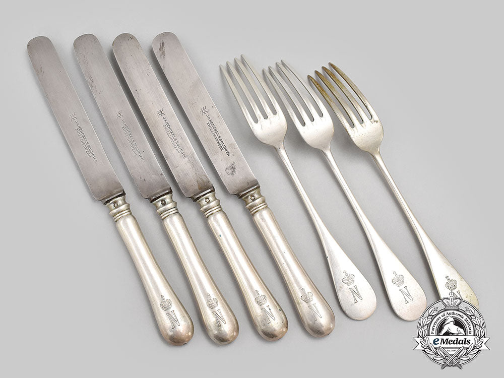 montenegro,_kingdom._silverware_belonging_to_king_nicholas_of_montenegro,_by_j.a_henckels,_solingen,_c.1910_l22_mnc8055_085_1_1_1_1