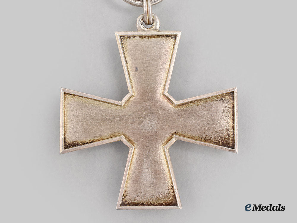 finland,_republic._an_order_of_the_lion_of_finland,_cross_of_merit_l22_mnc8462_158_1