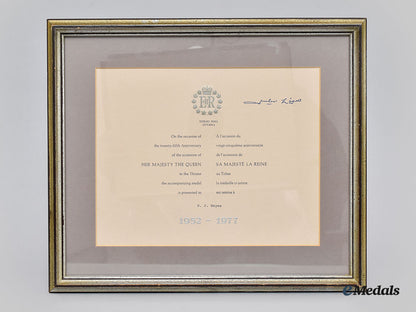 canada,_commonwealth._a_queen_elizabeth_ii_silver_jubilee_medal1952-1977_with_award_document_to_donald_j._heyes_l22_mnc8558_200_1