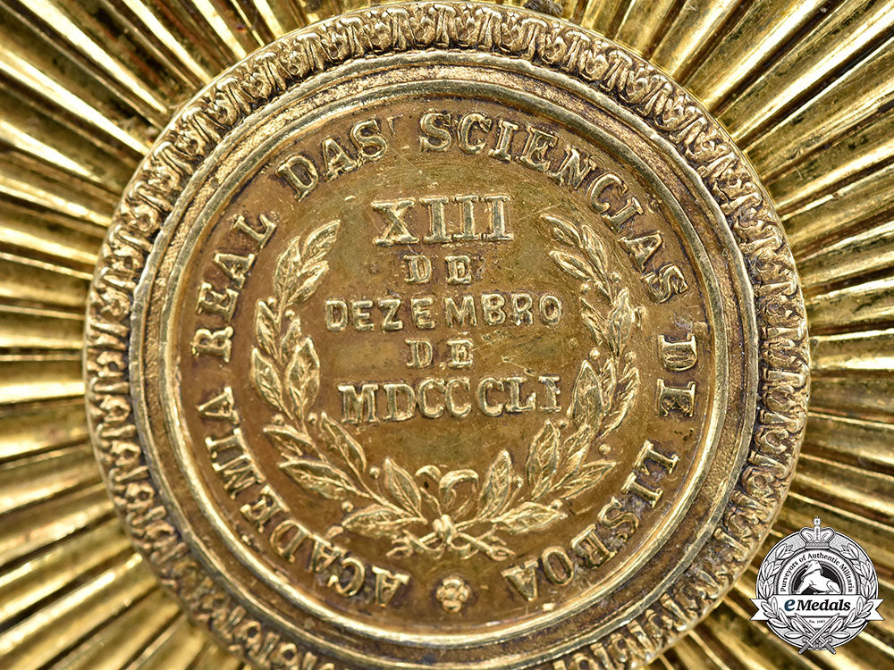 portugal,_kingdom._a_royal_academy_of_sciences_of_lisbon_collar_chain_award_l22_mnc8577_379_1_1_1