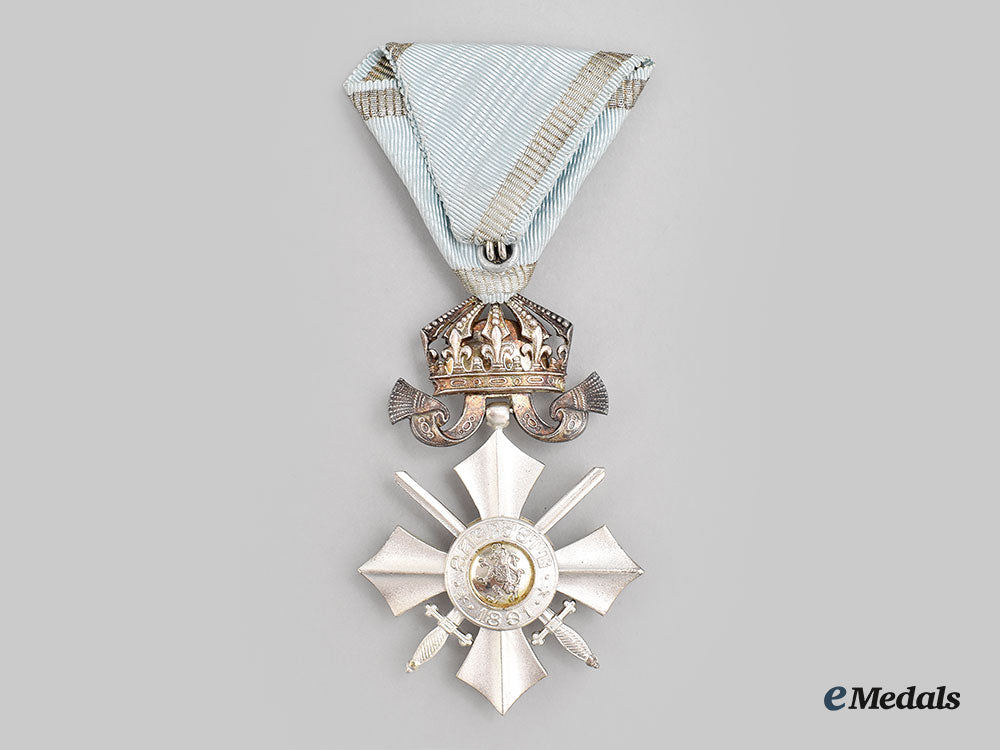 bulgaria,_kingdom._an_order_of_military_merit,_vi_class,_cased_l22_mnc8612_219