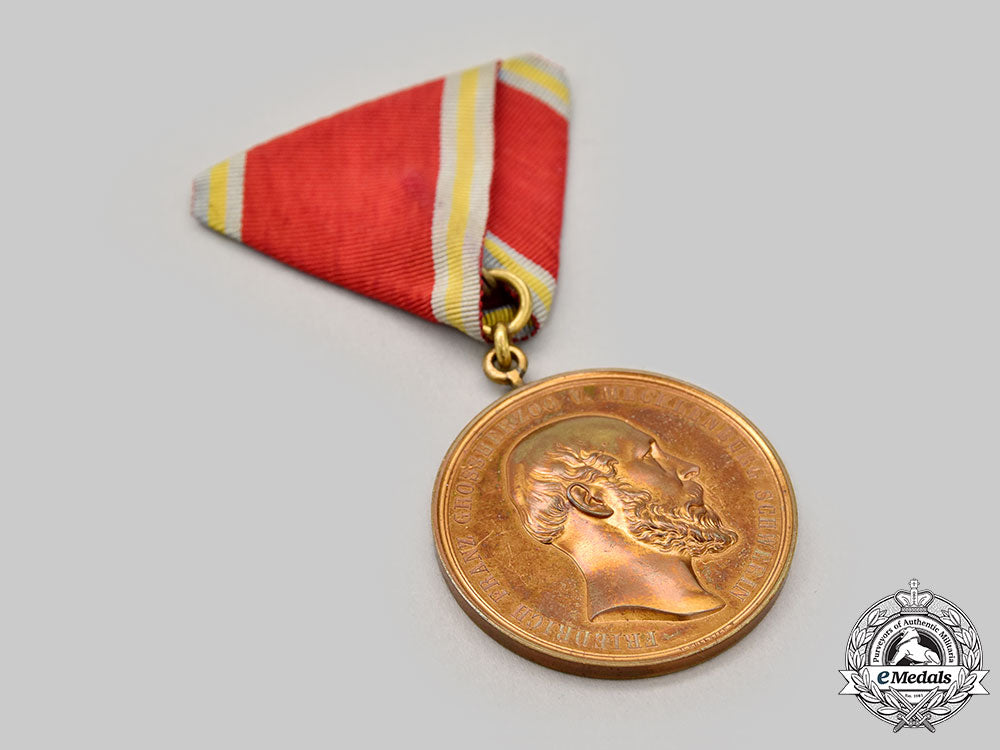 mecklenburg-_schwerin,_grand_duchy._a_civil_merit_medal,_in_bronze,_c.1872_l22_mnc8667_420_1