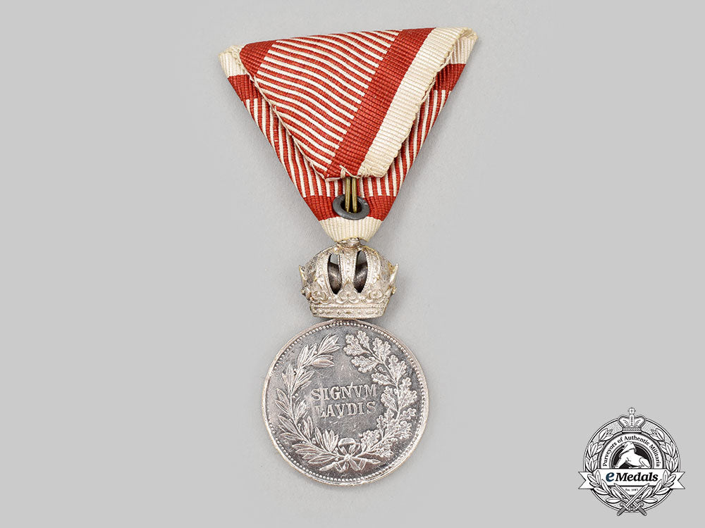 austria,_imperial._a_military_merit_medal,_silver_medal,_by_rothe,_c.1917_l22_mnc8970_450