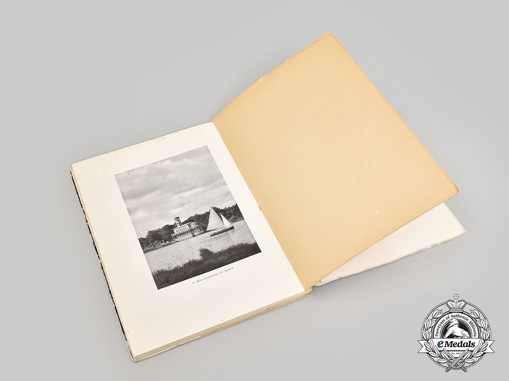 canada,_dominion._a_rare1936_olympics_welcome_package_to_medalist_hilda_cameron_from_dr._joseph_goebbels_l22_mnc9201_576_1