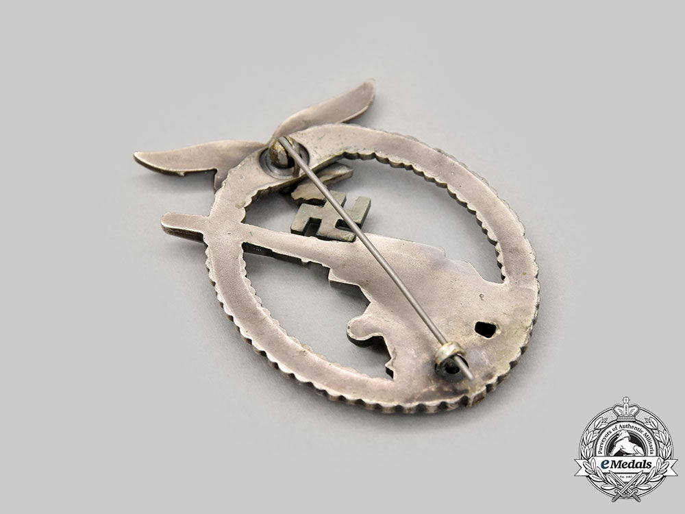germany,_luftwaffe._a_flak_badge_l22_mnc9220_623_1