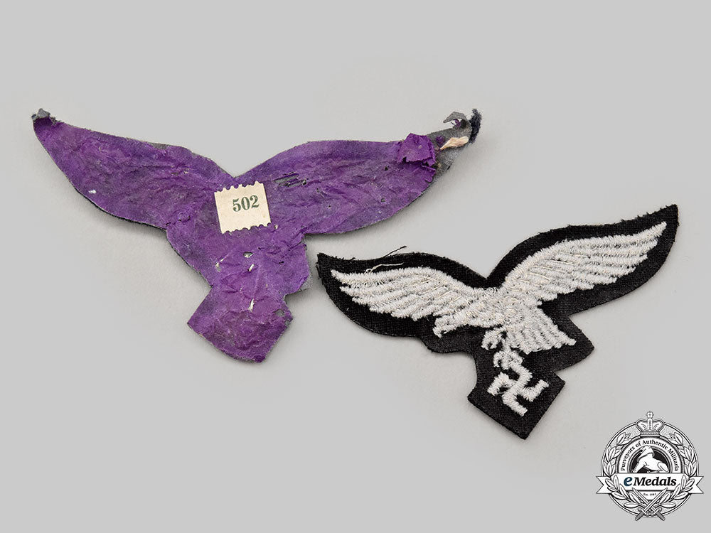 germany,_luftwaffe._a_pair_of_uniform_eagle_insignia_l22_mnc9254_640_1