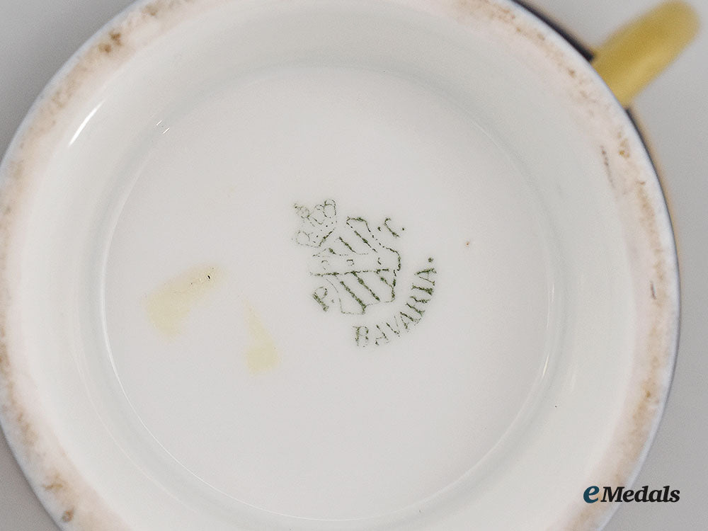 germany,_imperial._a_blue_glazed_teacup_with_hindenburg_portrait,_by_pt_tirschenreuth,_c.1930_l22_mnc9287_655