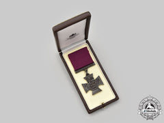 United Kingdom. A Limited Edition Replica Victoria Cross By Hancocks & Co. Of London, Number 418 Of 1352