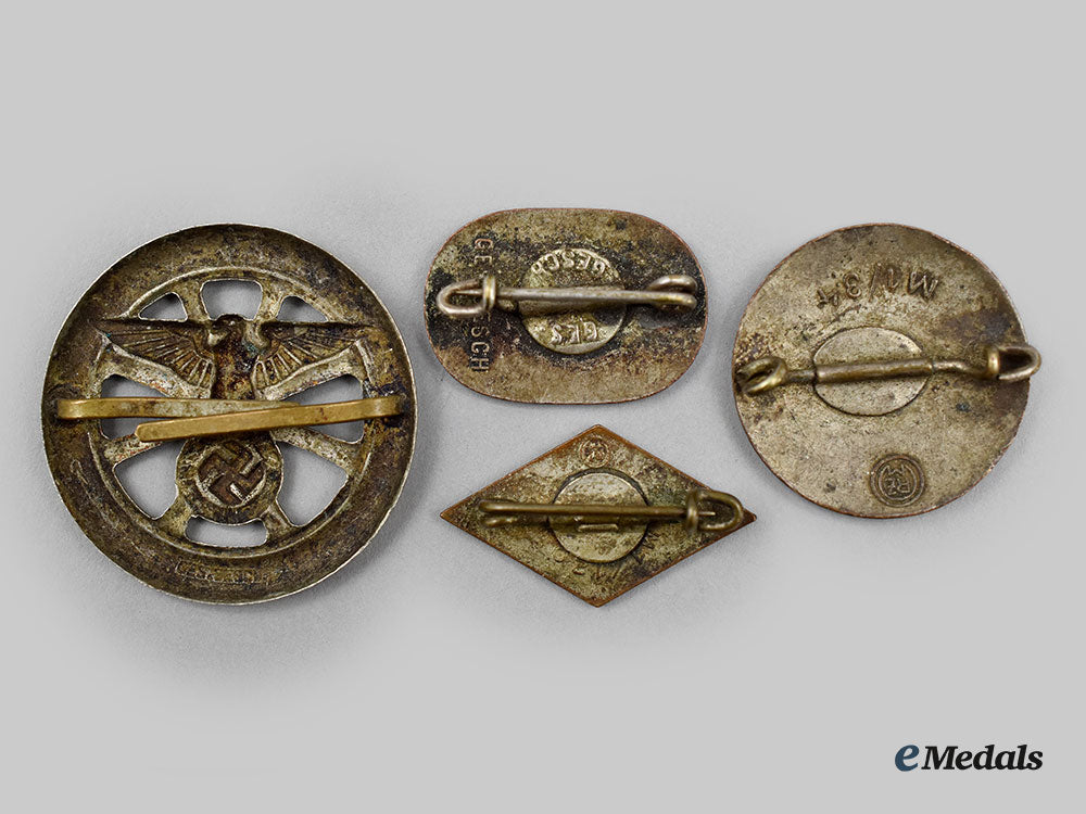 germany,_third_reich._a_mixed_lot_of_membership_badges_l22_mnc9468_279