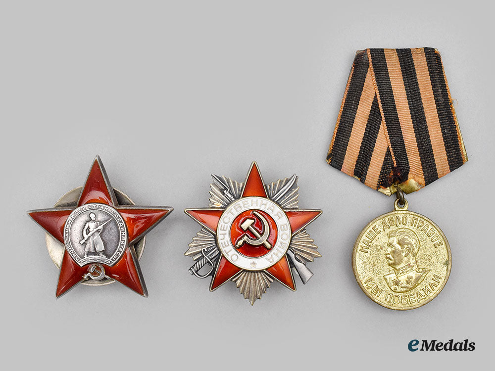 russia,_soviet_union._a_group_of_three_awards,43_rd_guard_tank_corp_l22_mnc9469_514