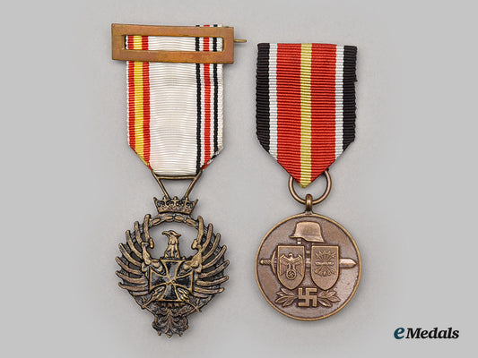 germany,_wehrmacht._a_pair_of_blue_division_awards,_spanish-_made,_c.1965_l22_mnc9682_598
