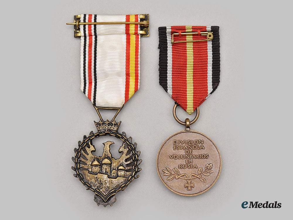 germany,_wehrmacht._a_pair_of_blue_division_awards,_spanish-_made,_c.1965_l22_mnc9684_599