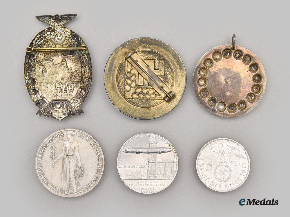 germany,_third_reich._a_mixed_lot_of_badges_and_medals_l22_mnc9781_557