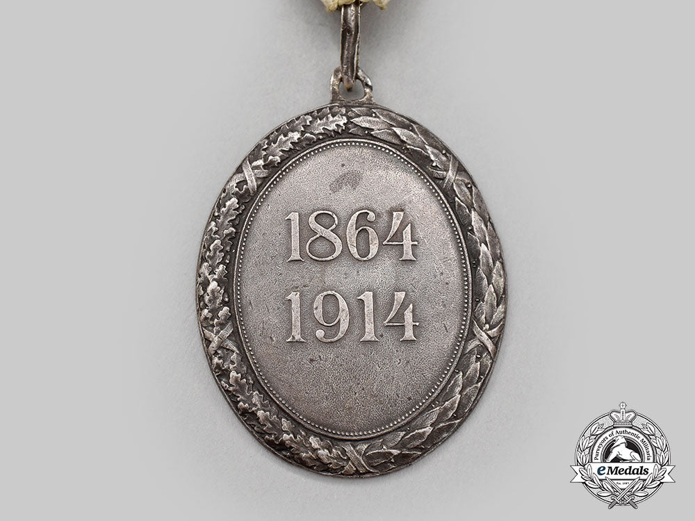 austria,_imperial._an_honour_decoration_of_the_red_cross,_silver_medal_with_war_decoration_l22_mnc9806_820_1