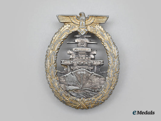germany,_kriegsmarine._a_high_sea_fleet_badge,_by_schwerin&_sohn_l22_mnc9850_831_1