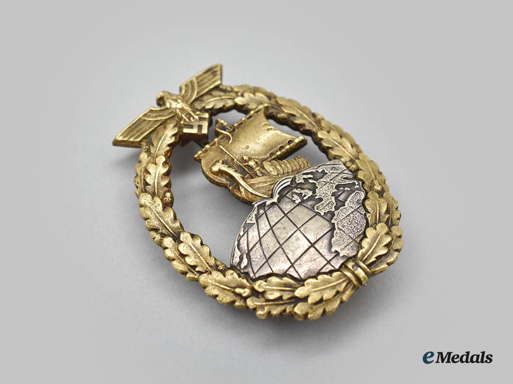 germany,_kriegsmarine._an_auxiliary_cruiser_war_badge,_by_c.e._juncker_l22_mnc9866_840